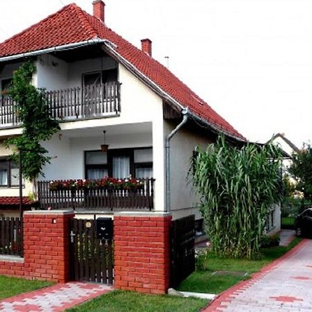 Margo Apartman Fonyod Ngoại thất bức ảnh